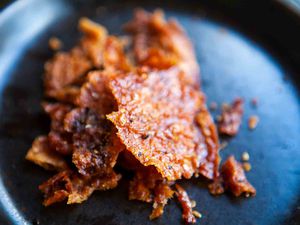 crispy turkey skin bacon