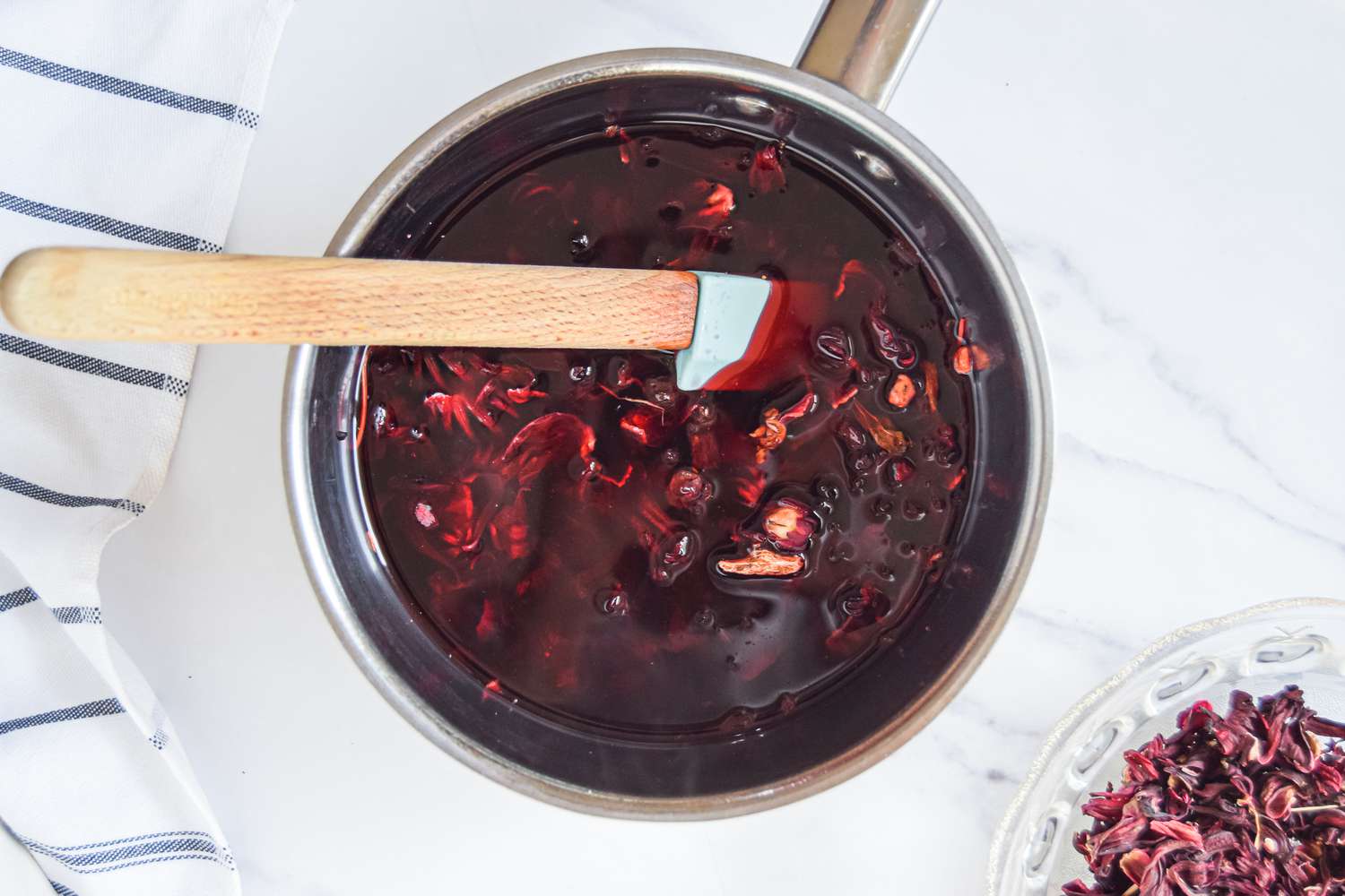Agua de Jamaica (Hibiscus Tea) Steeping in a Pot