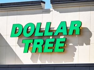 Dollar Tree store sign on building exterior