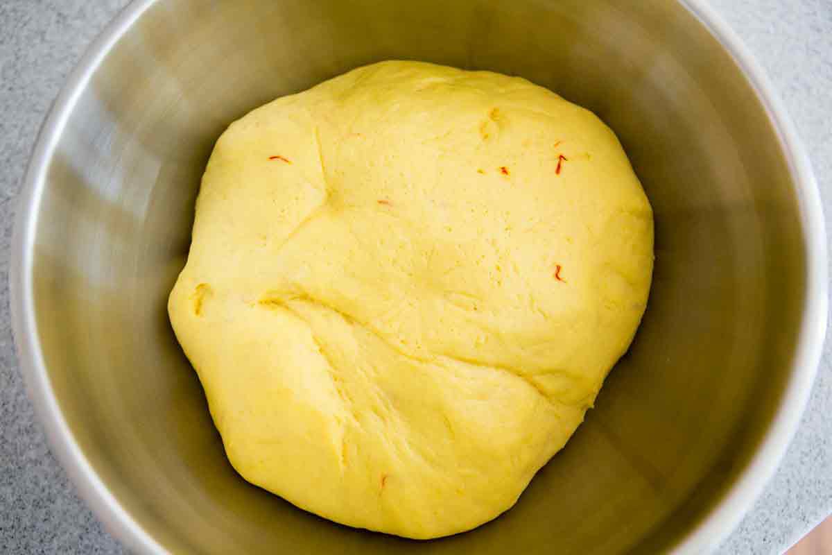 st-lucia-buns-method-8