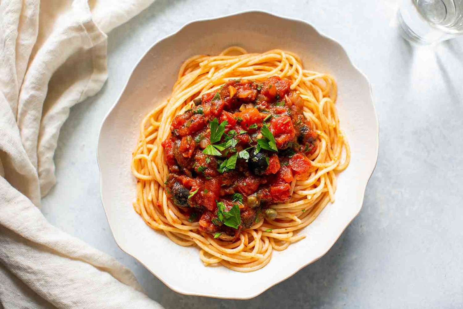How to Make Pasta Puttanesca