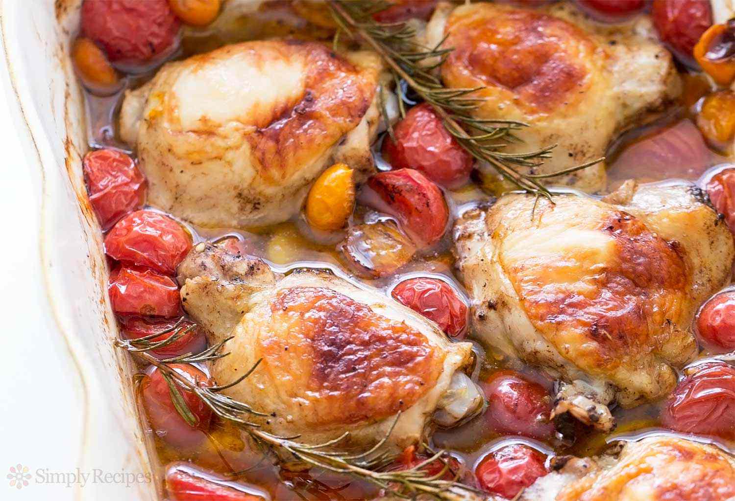 Baked Chicken with Cherry Tomatoes and Garlic