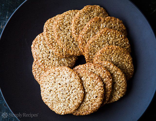 Benne Wafers