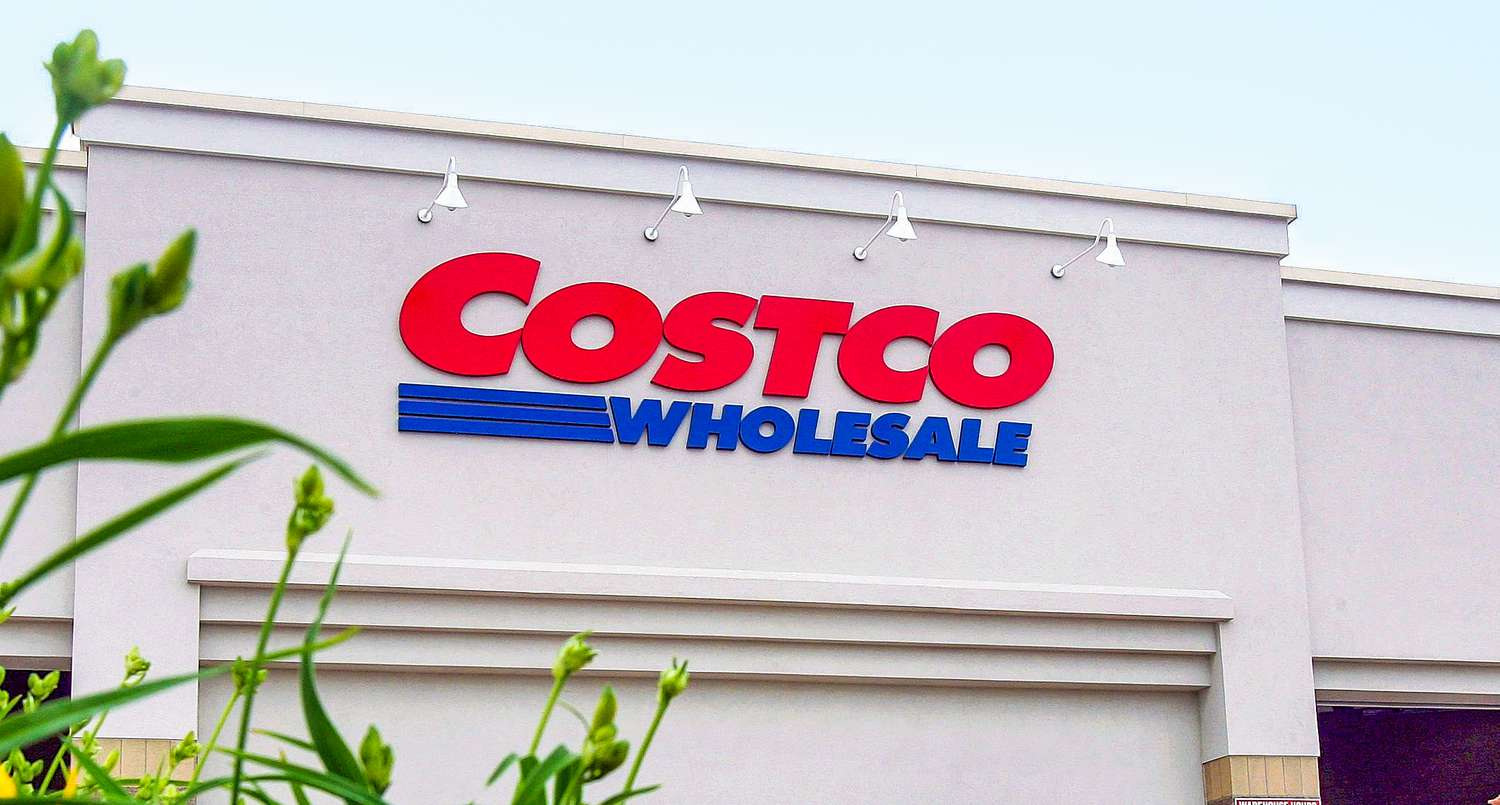 costco storefront