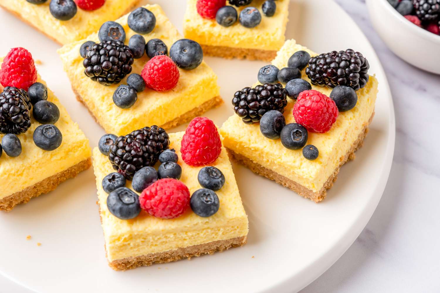 No-Bake Berry Bars Recipe (5-Ingredient Dessert, Make-Ahead)