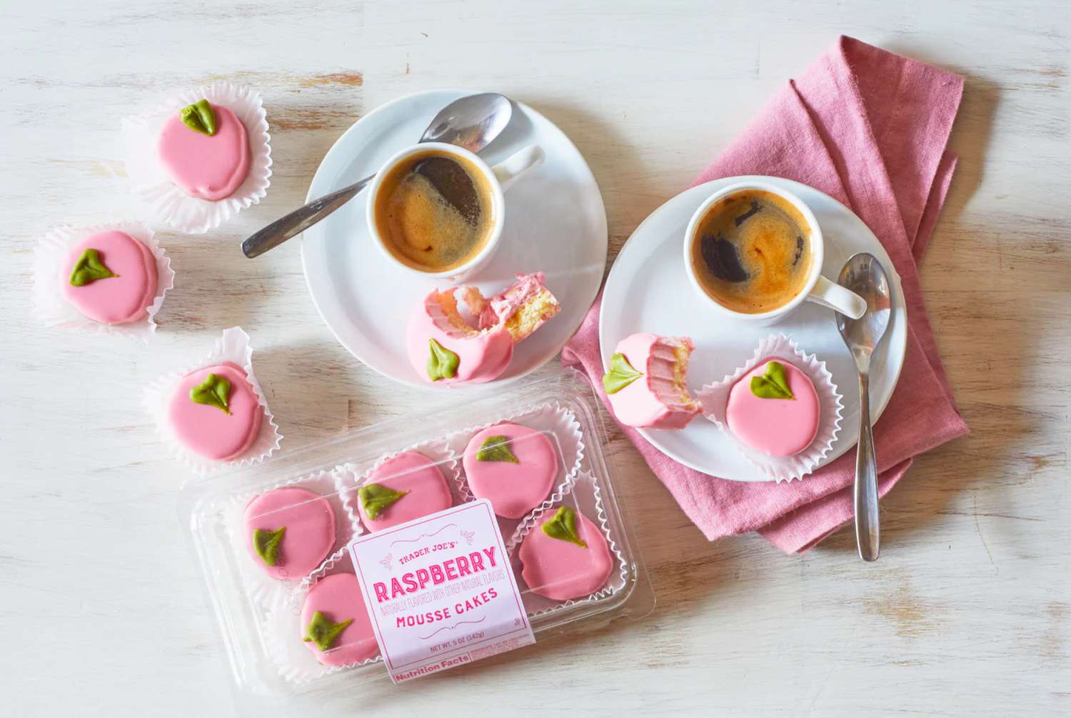 Raspberry mousse cakes