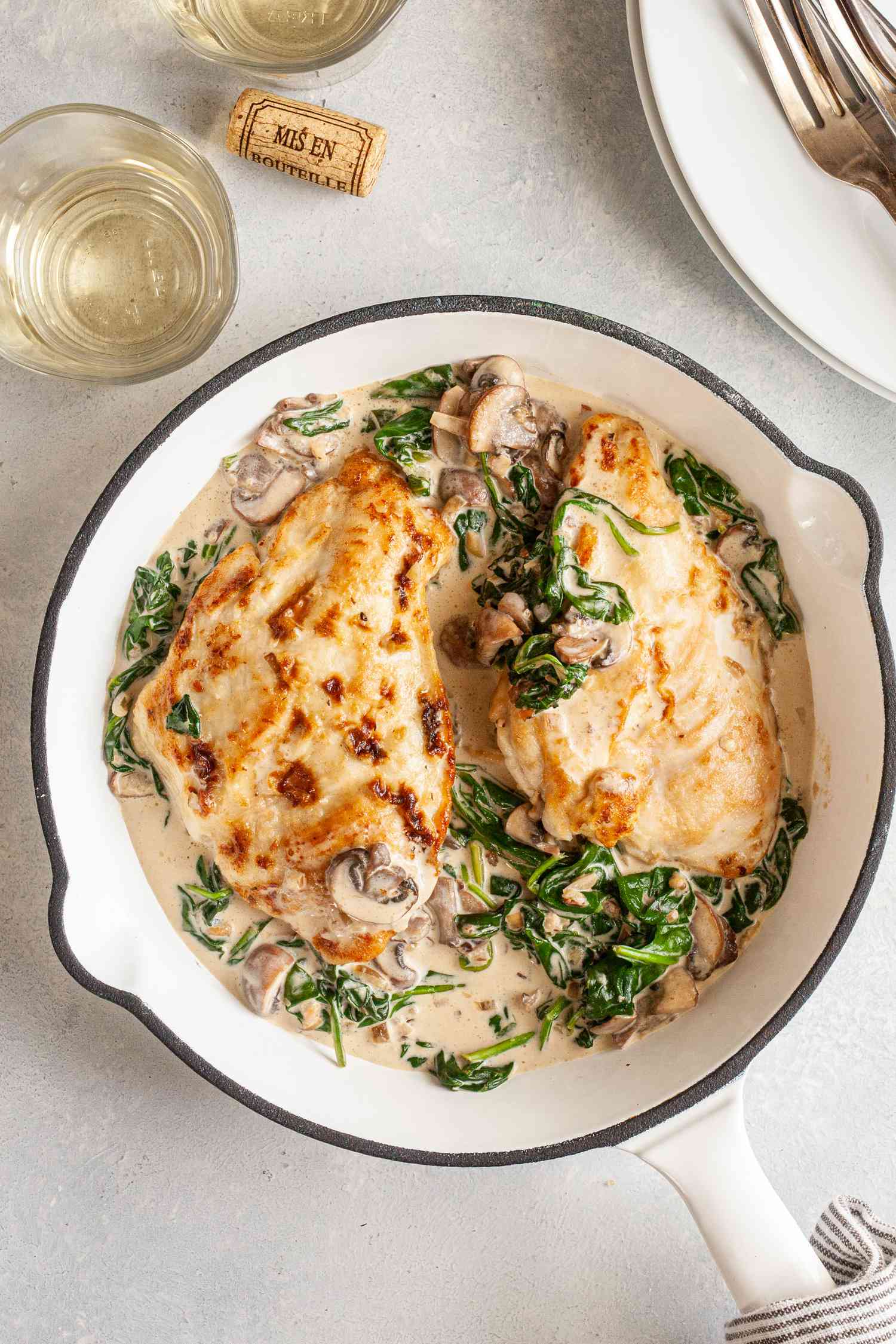 Creamy chicken Florentine in skillet.