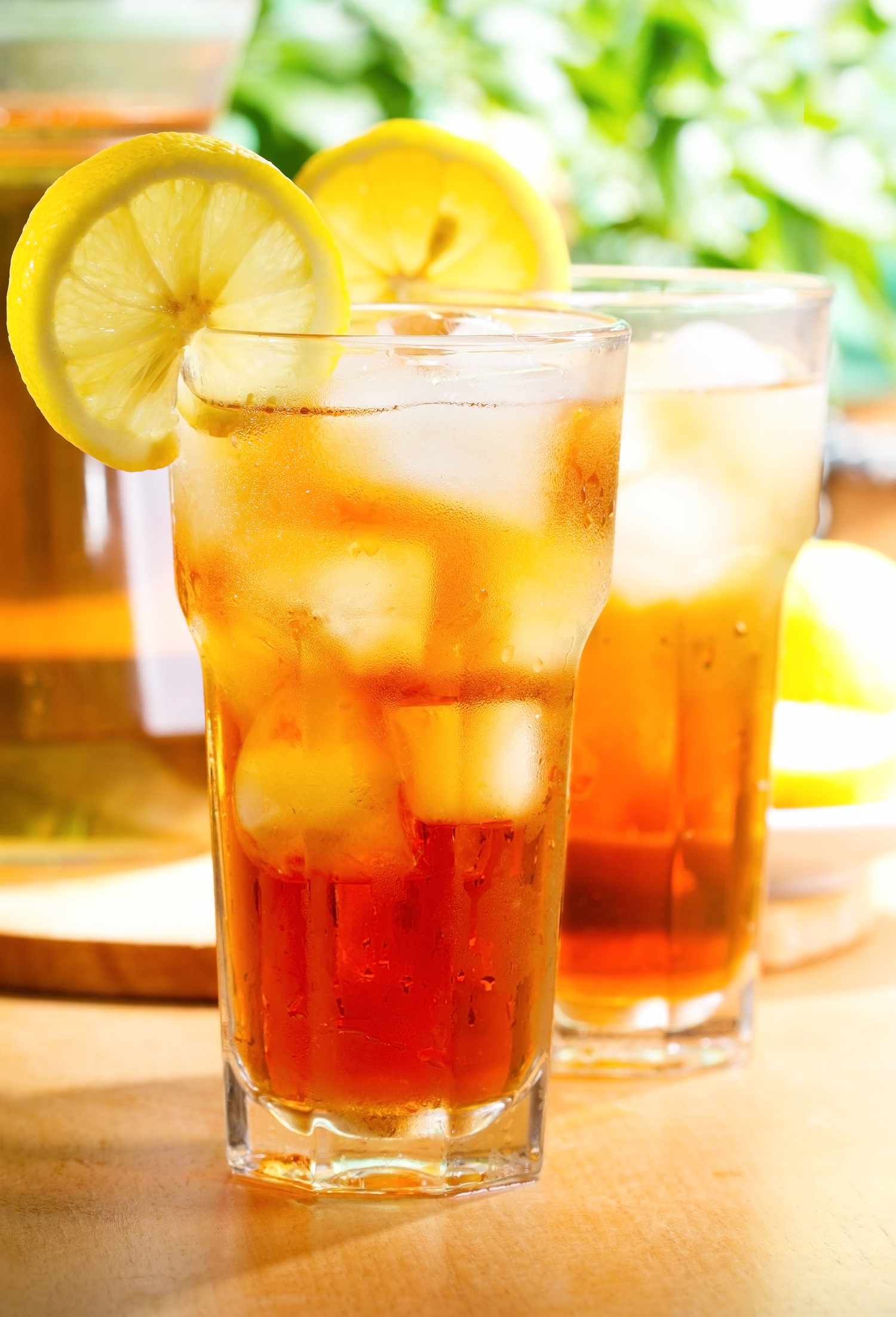 glasses of ice team with lemon wheel