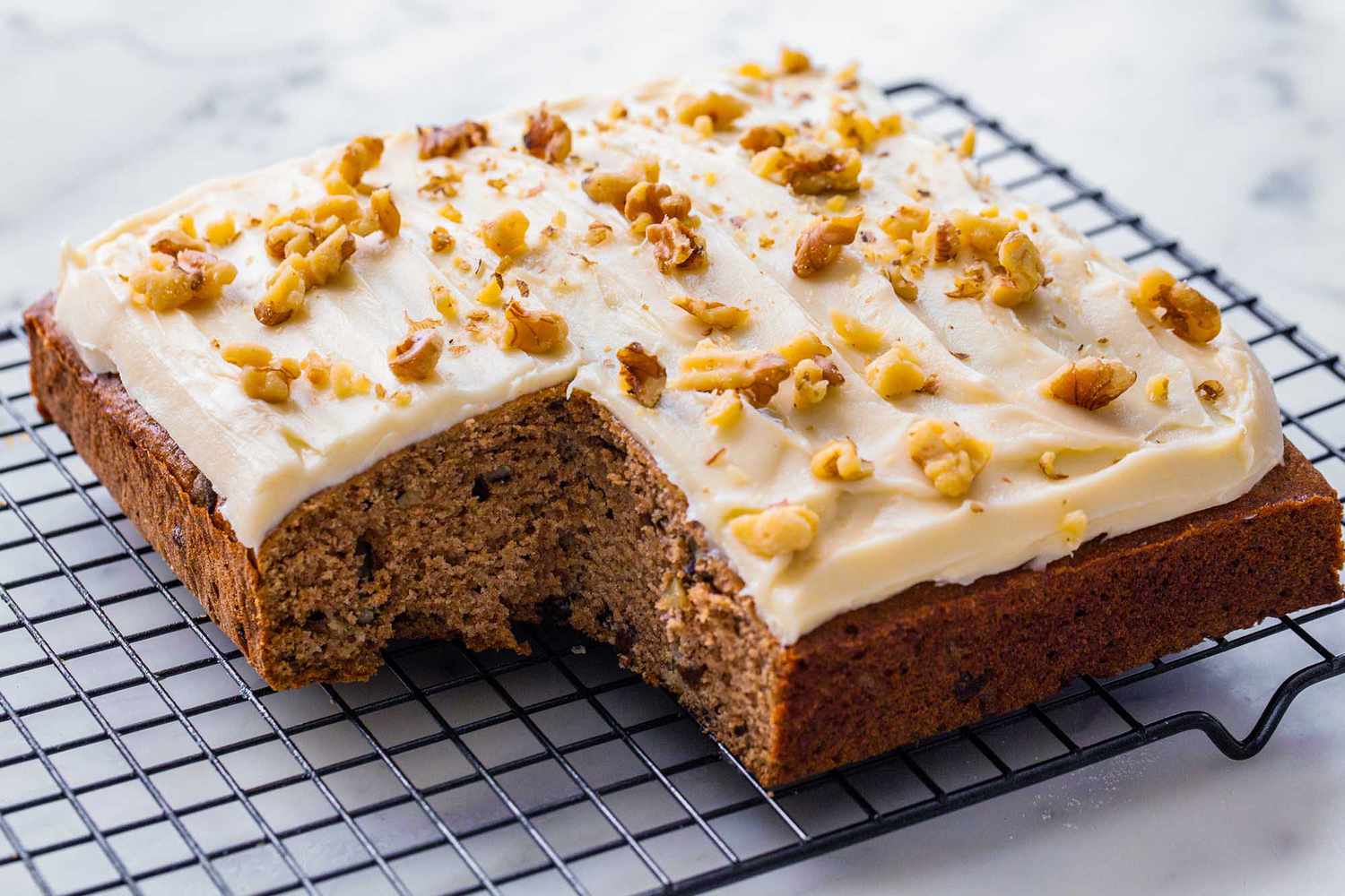 Applesauce Spice Cake