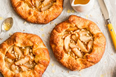 Pear tarts