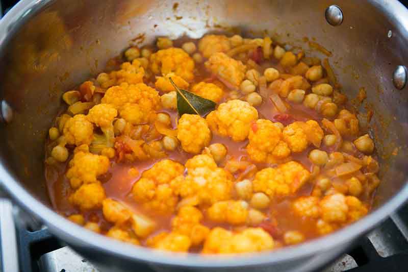 curry with chickpea, cauliflower and cilantro