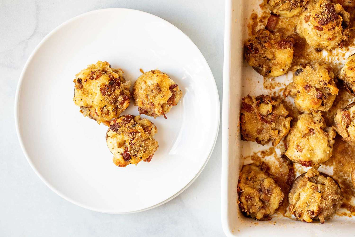 gouda and bacon stuffed mushrooms