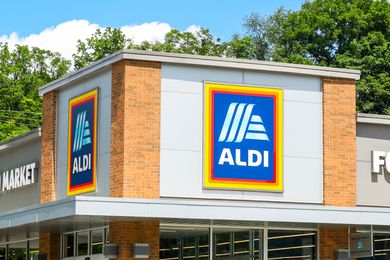 An exterior view of an Aldi discount grocery store