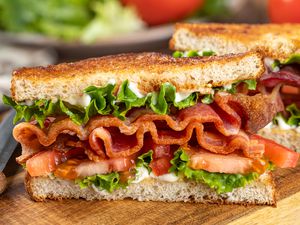 cross-cut of a blt sandwich