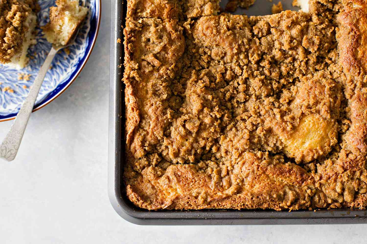 Overhead of a coffee cake in baking pan