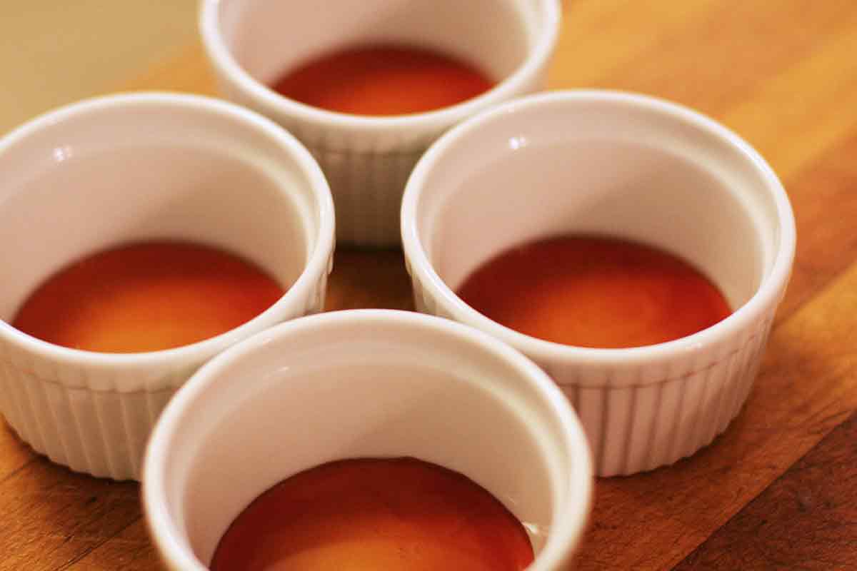 rose-petal-flan-method-3