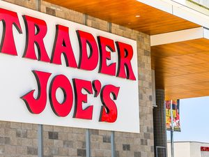 Trader Joes storefront signage