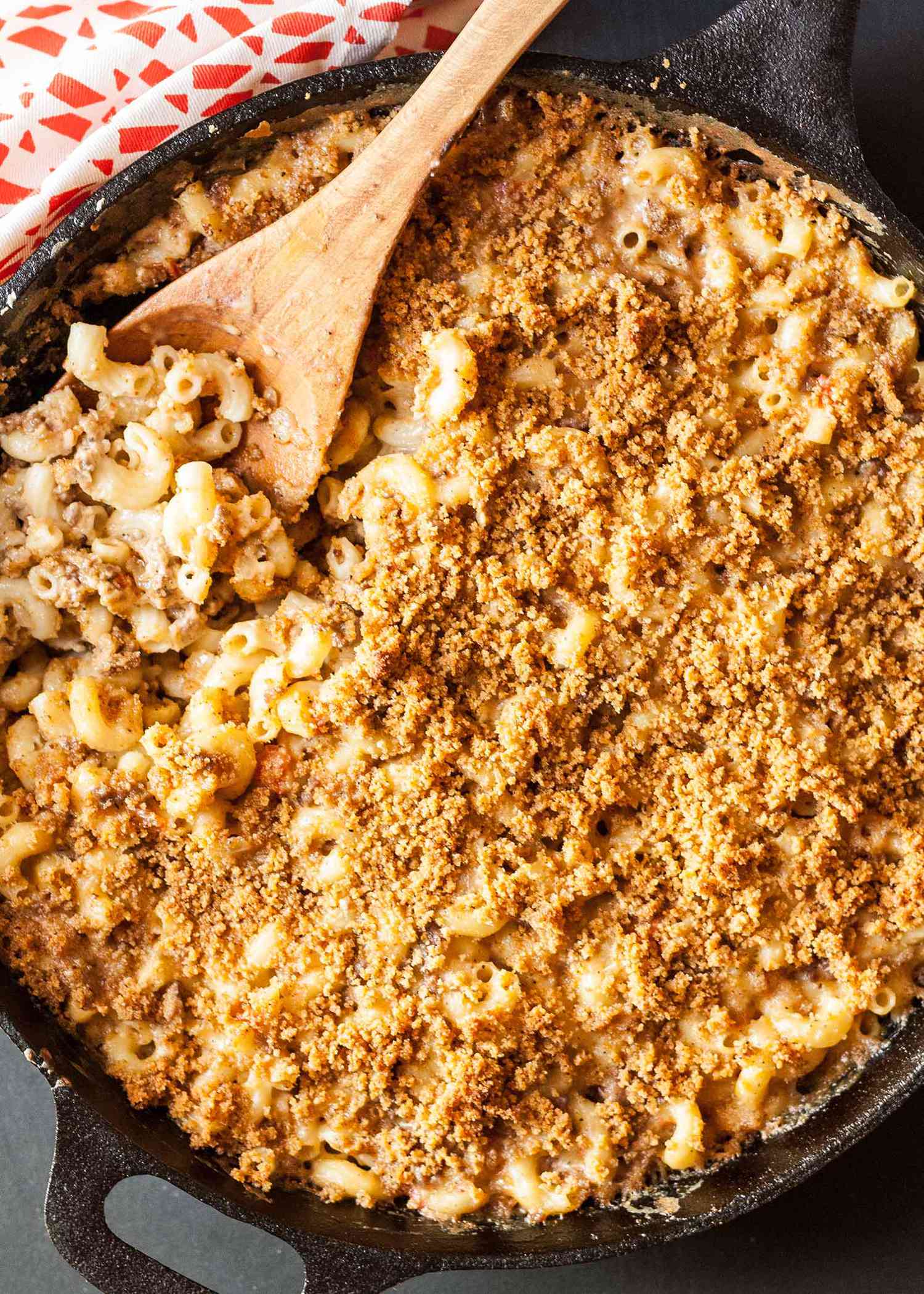 Beef Chili Mac and Cheese