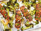 Sheet Pan Salmon with Broccoli - Ring the dinner bell!