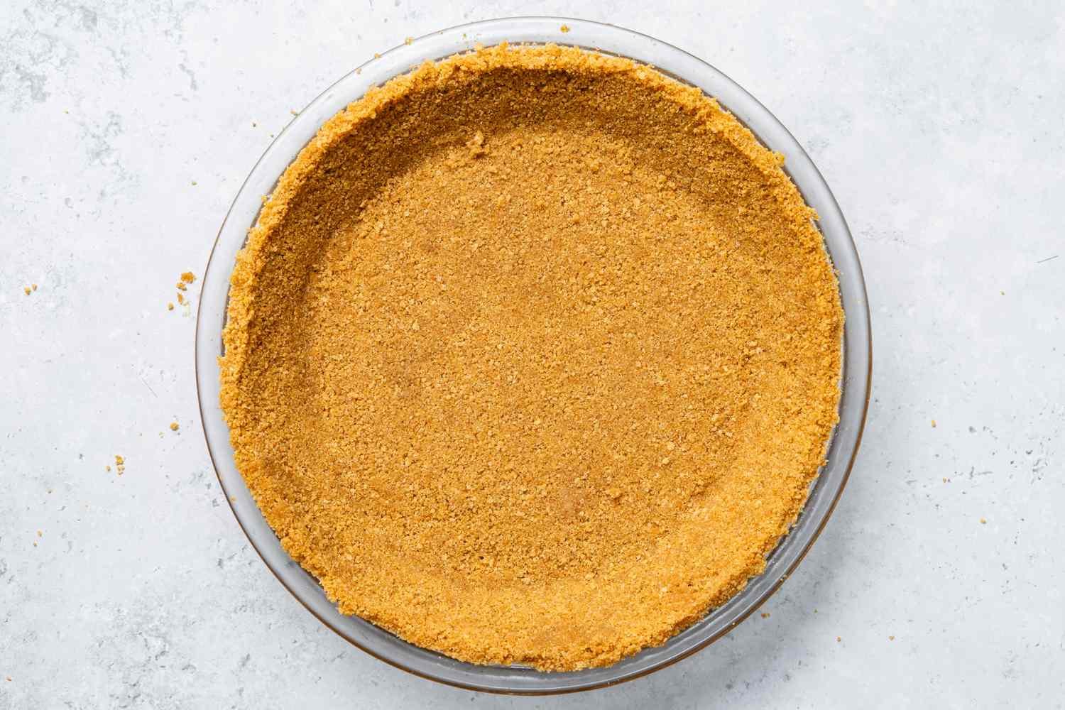 Pie Dish With Graham Cracker Crust 