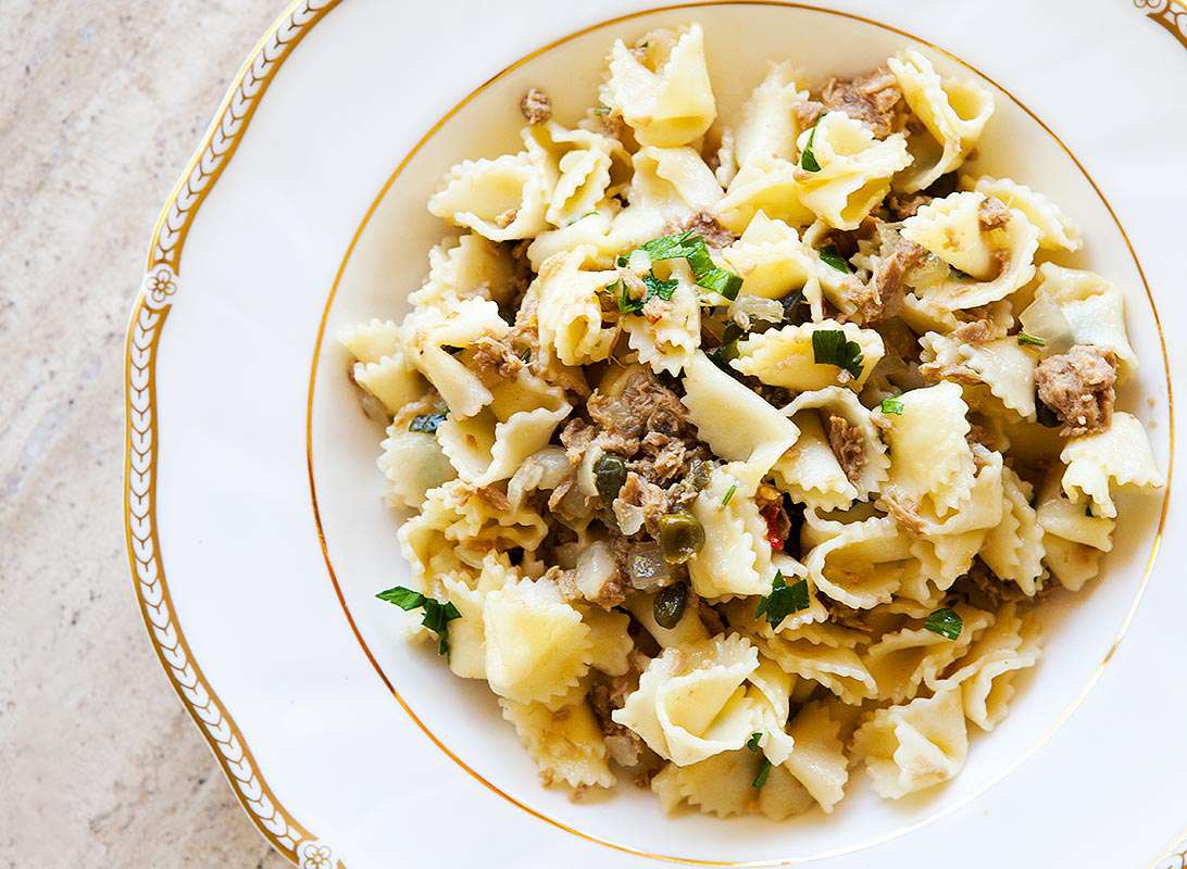 Pasta with Tuna and Capers