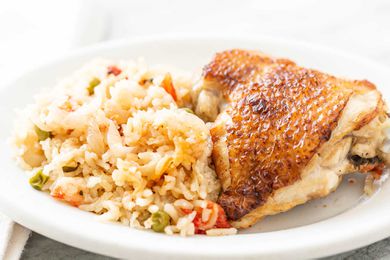 Easy Slow Cooker Chicken and Rice Casserole