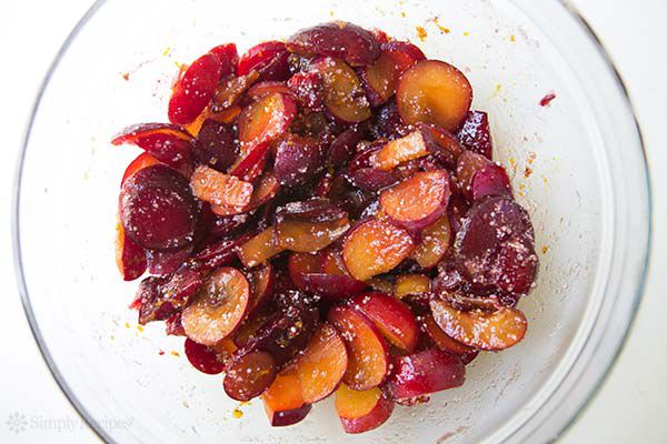 Plum cobbler filling
