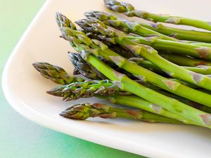 asparagus on a platter
