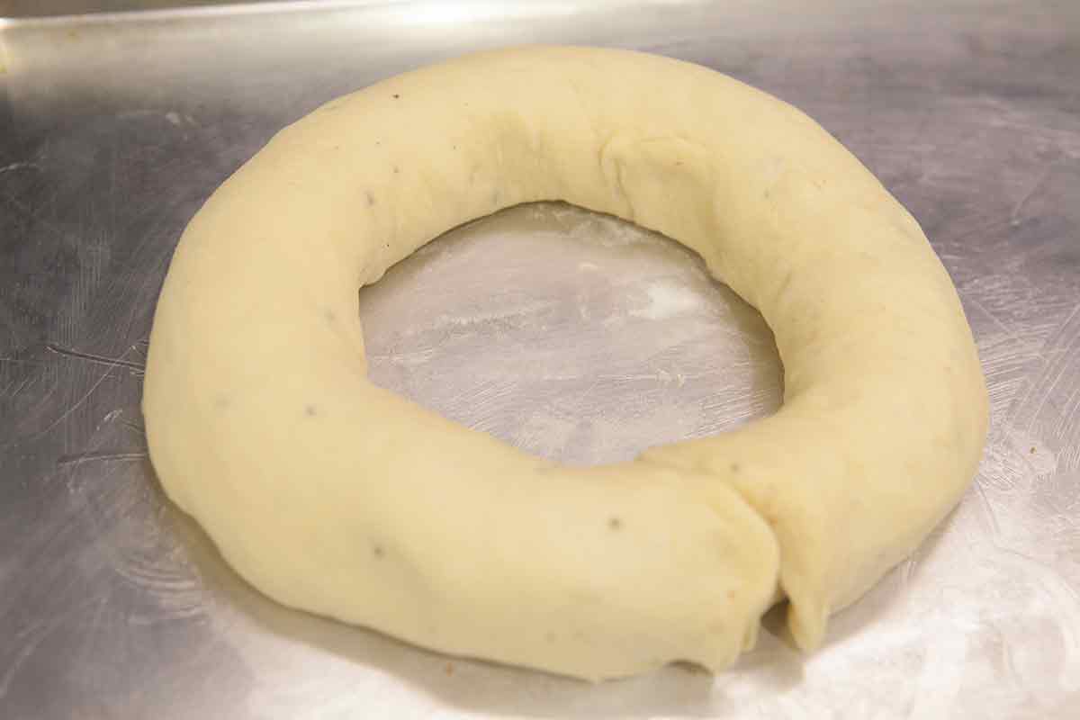 swedish-tea-ring-method-4