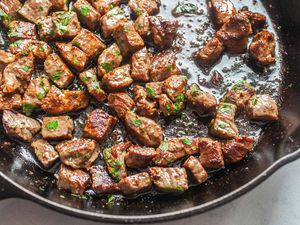 Garlic Butter Steak Bites