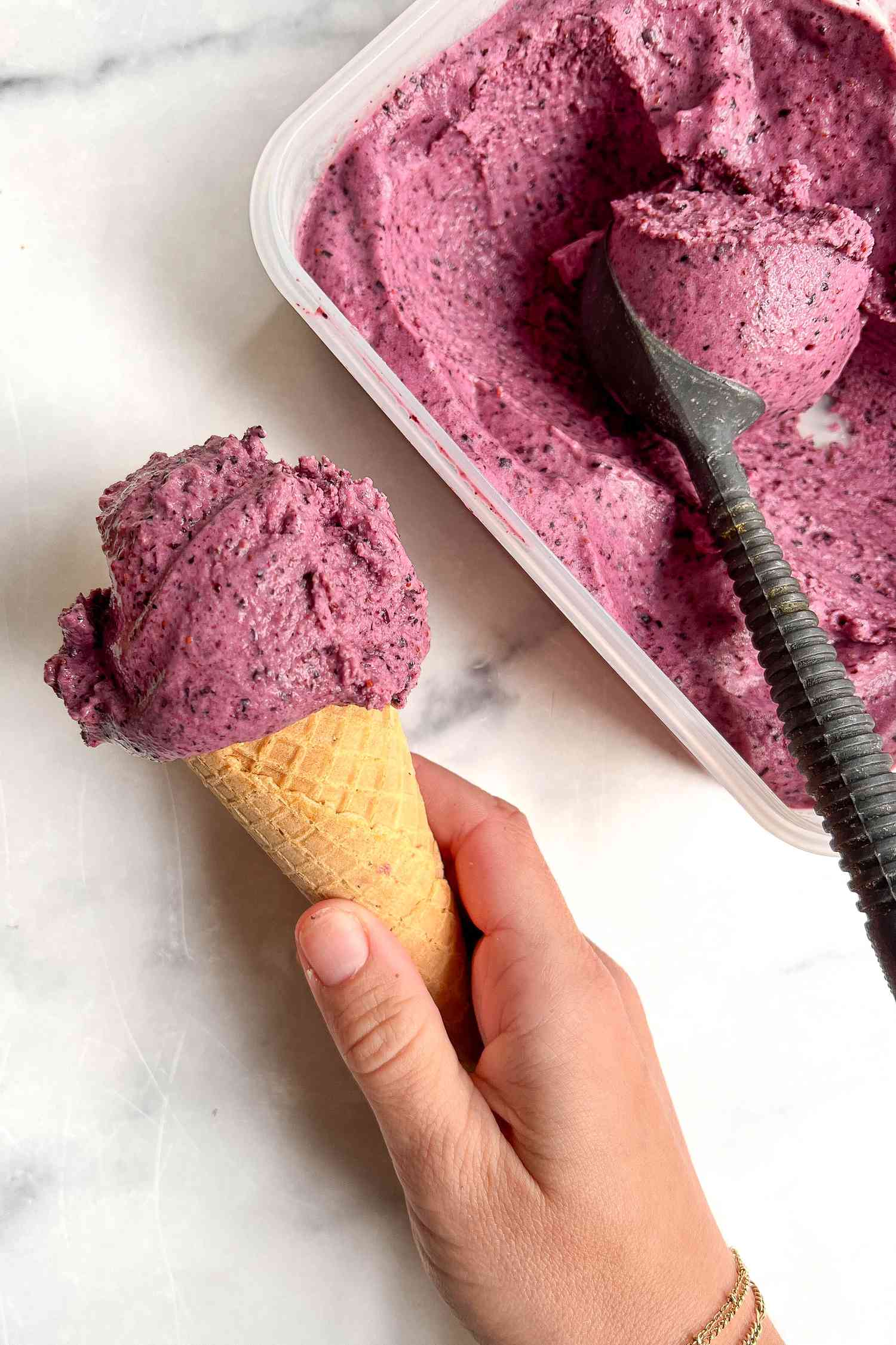 homemade frozen yogurt scoop